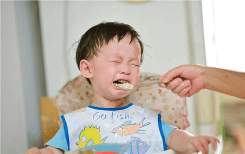 家有挑食寶寶：怎么讓寶寶多吃飯？